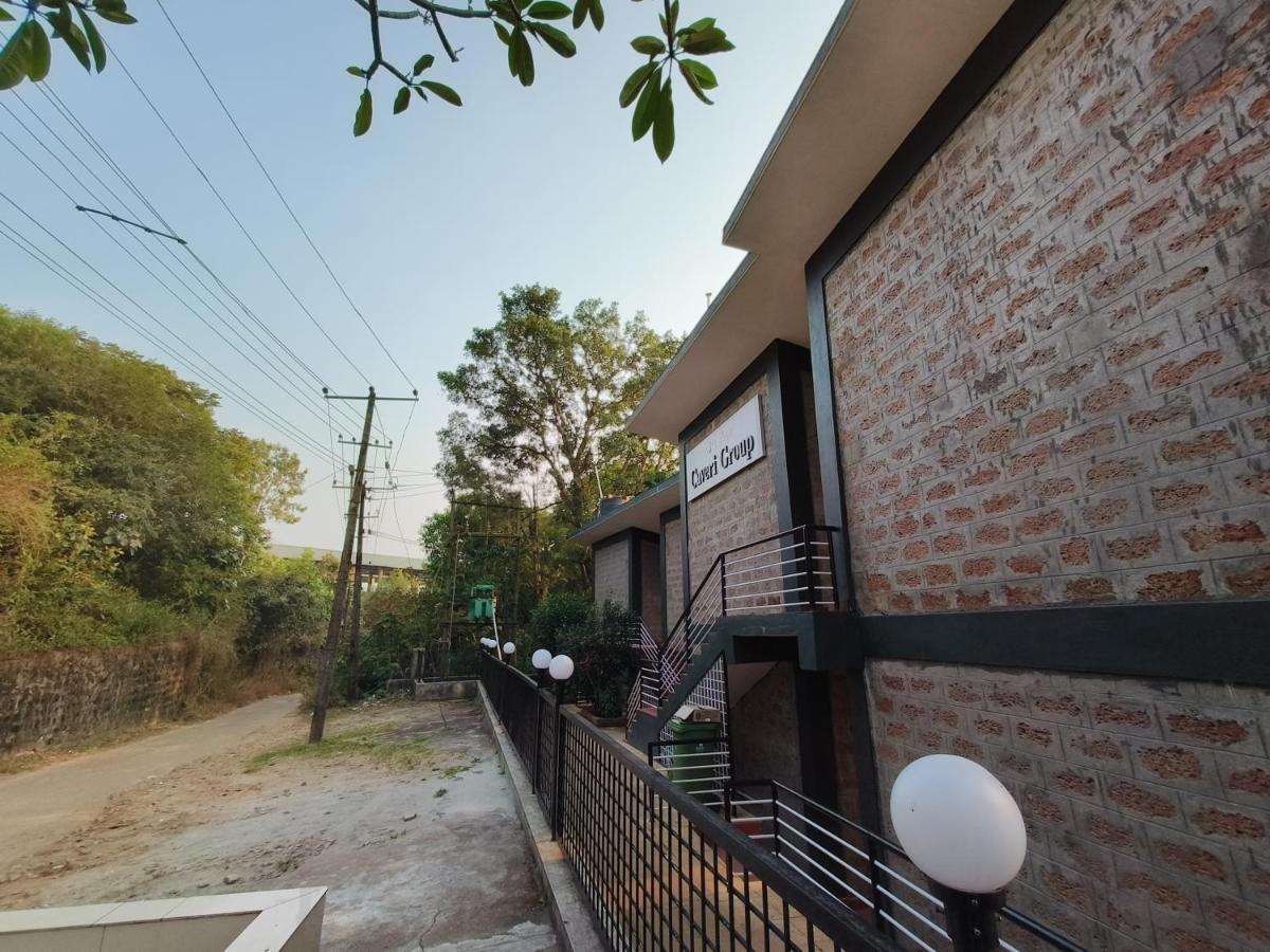 מדיקרי Red Stone Villas Coorg מראה חיצוני תמונה