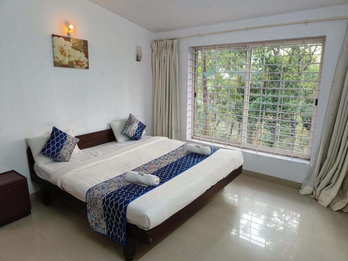 מדיקרי Red Stone Villas Coorg מראה חיצוני תמונה