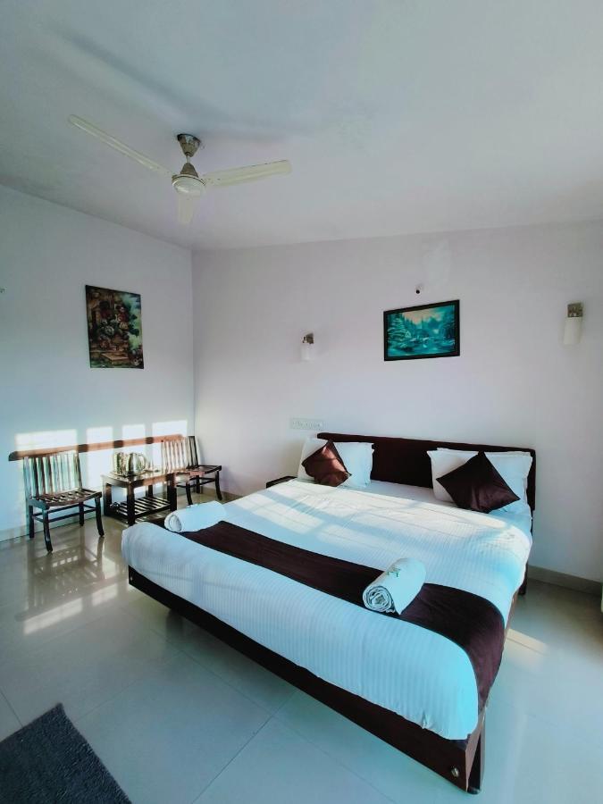 מדיקרי Red Stone Villas Coorg מראה חיצוני תמונה