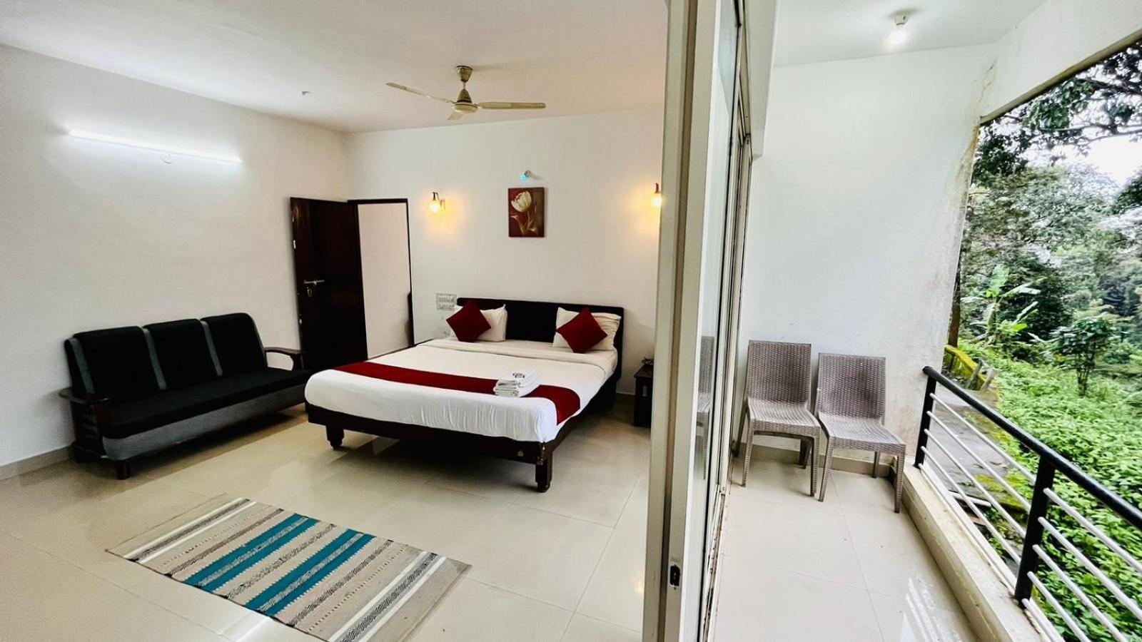 מדיקרי Red Stone Villas Coorg מראה חיצוני תמונה