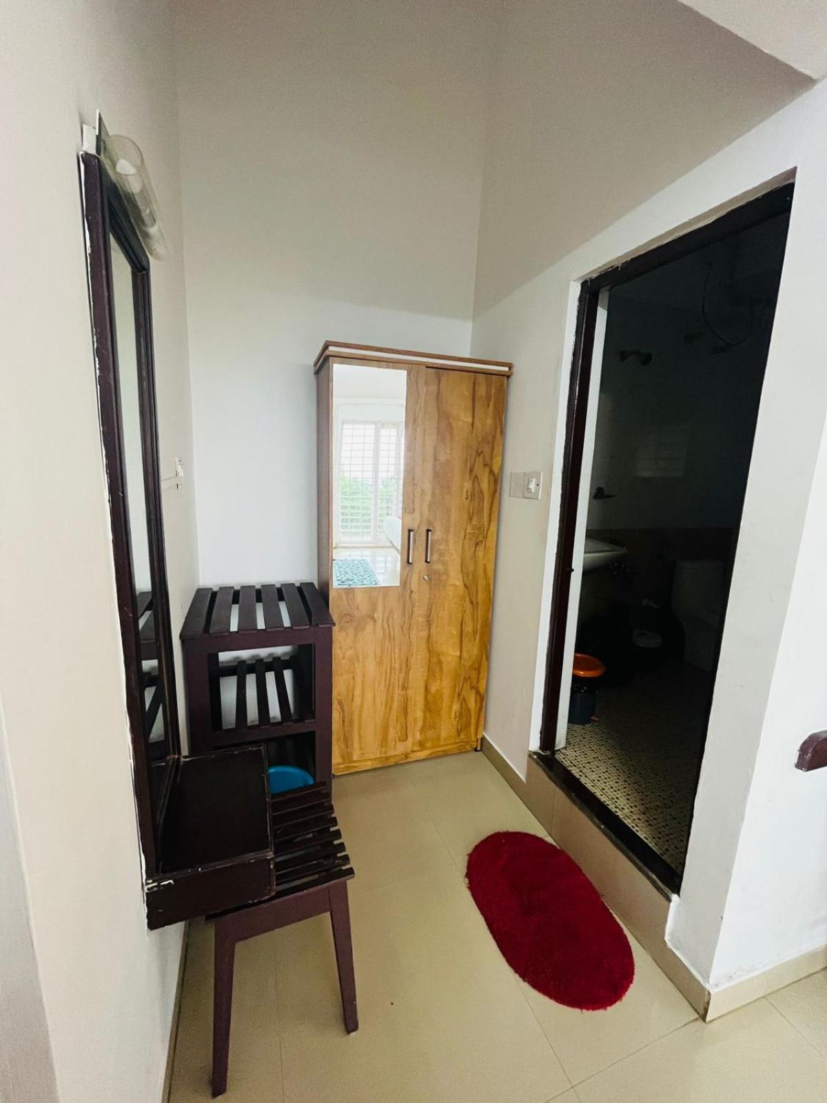 מדיקרי Red Stone Villas Coorg מראה חיצוני תמונה