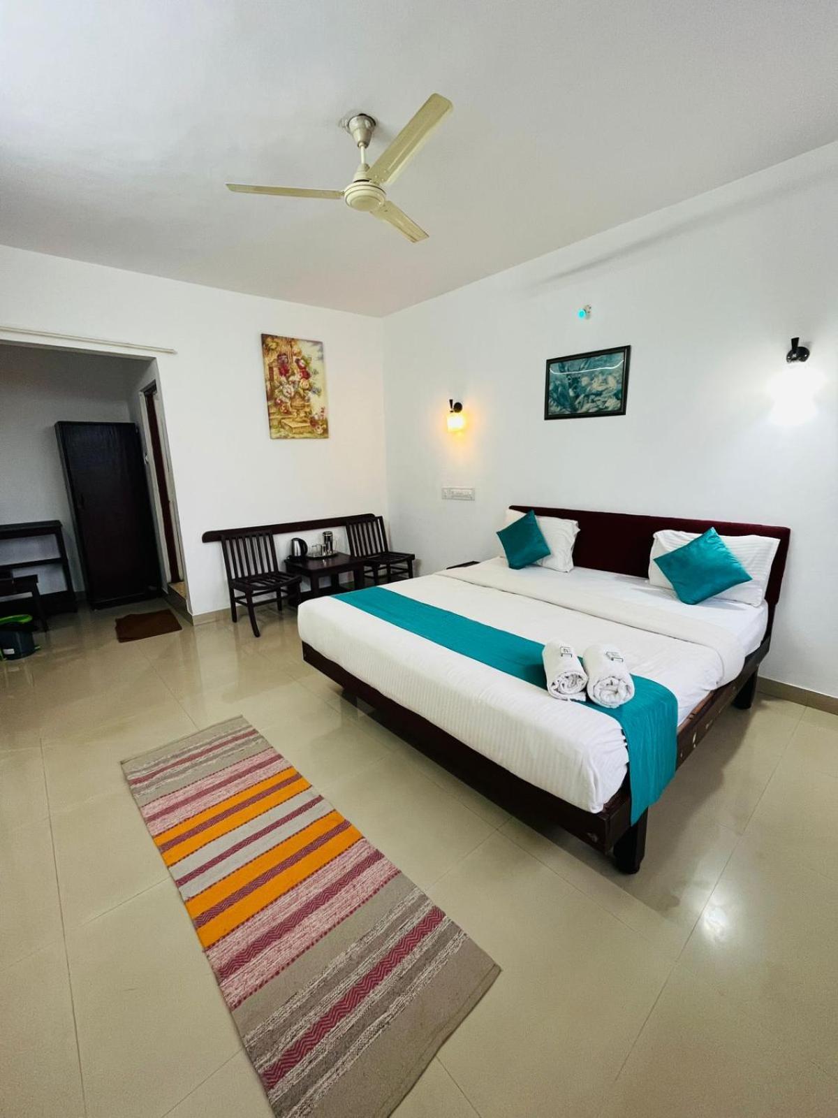 מדיקרי Red Stone Villas Coorg מראה חיצוני תמונה